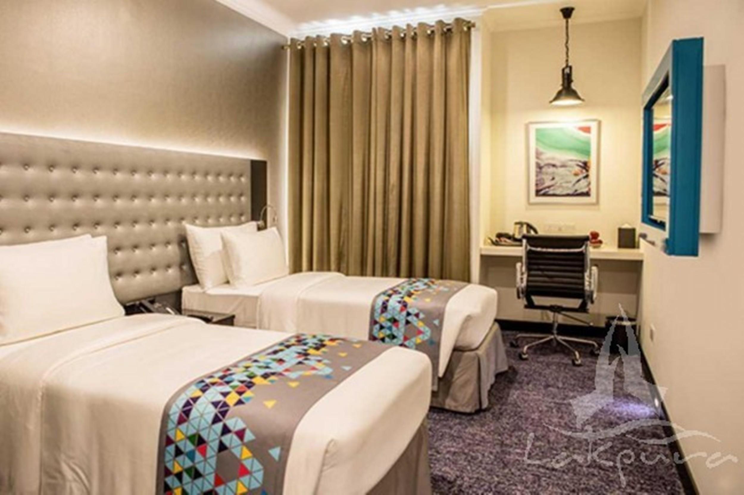 Fairway Colombo - Sri Lanka'S First Hotel With Robot Technology מראה חיצוני תמונה