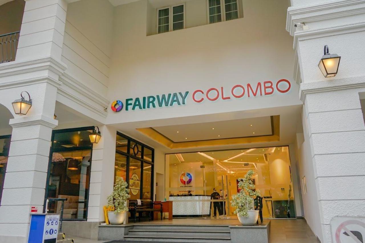 Fairway Colombo - Sri Lanka'S First Hotel With Robot Technology מראה חיצוני תמונה
