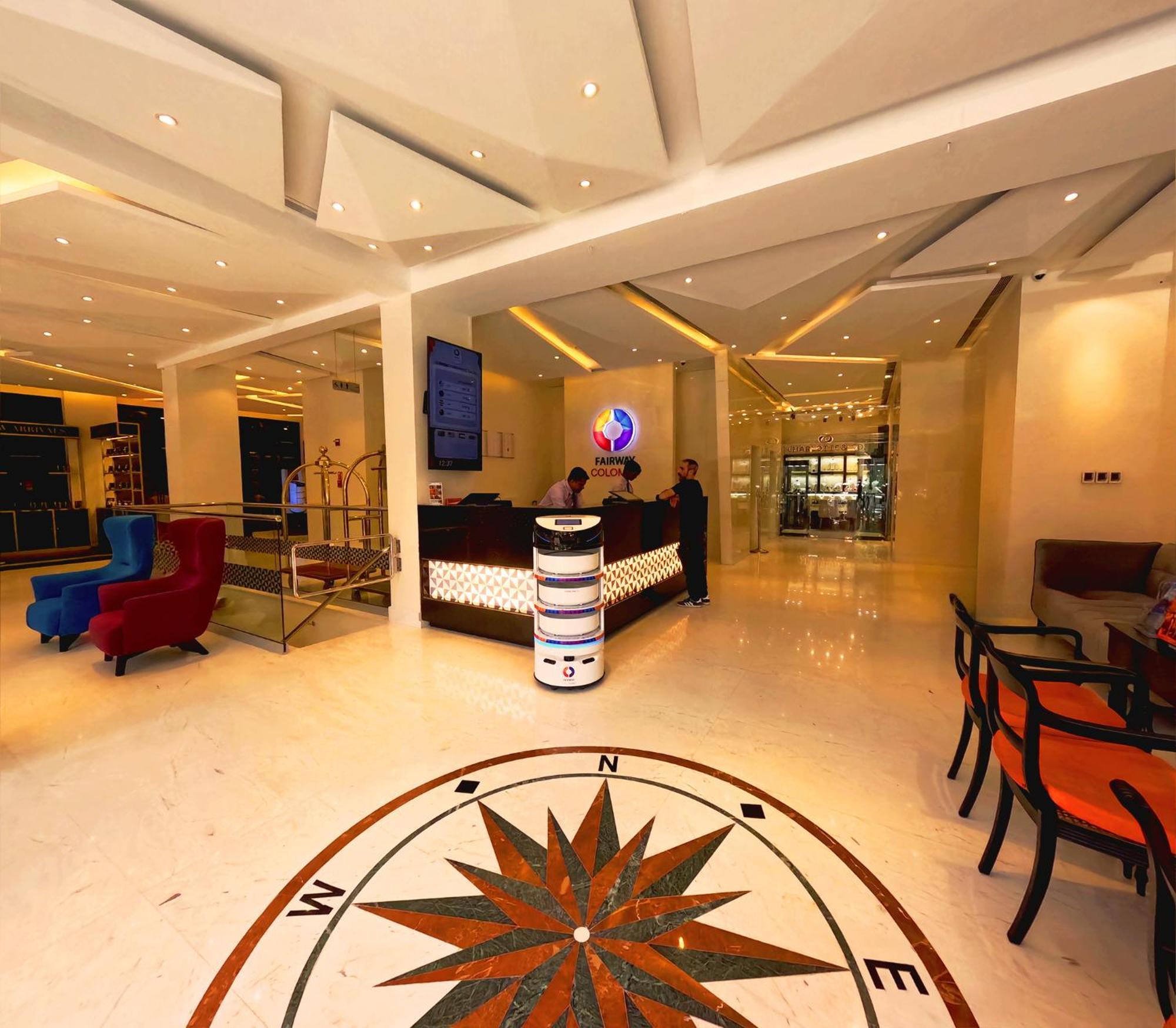 Fairway Colombo - Sri Lanka'S First Hotel With Robot Technology מראה חיצוני תמונה