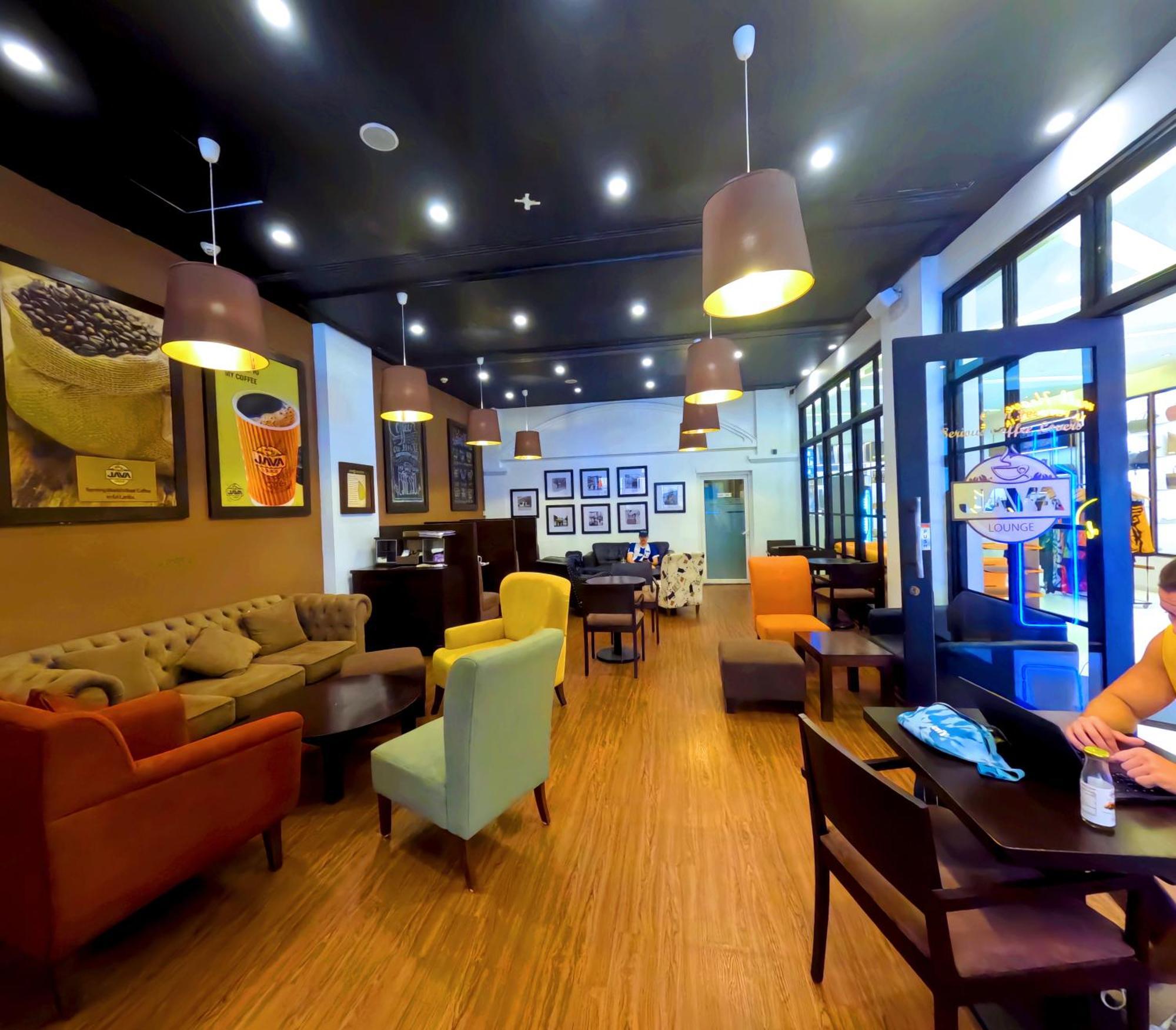 Fairway Colombo - Sri Lanka'S First Hotel With Robot Technology מראה חיצוני תמונה