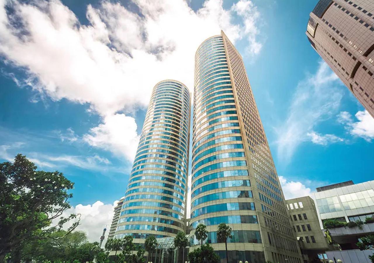 Fairway Colombo - Sri Lanka'S First Hotel With Robot Technology מראה חיצוני תמונה