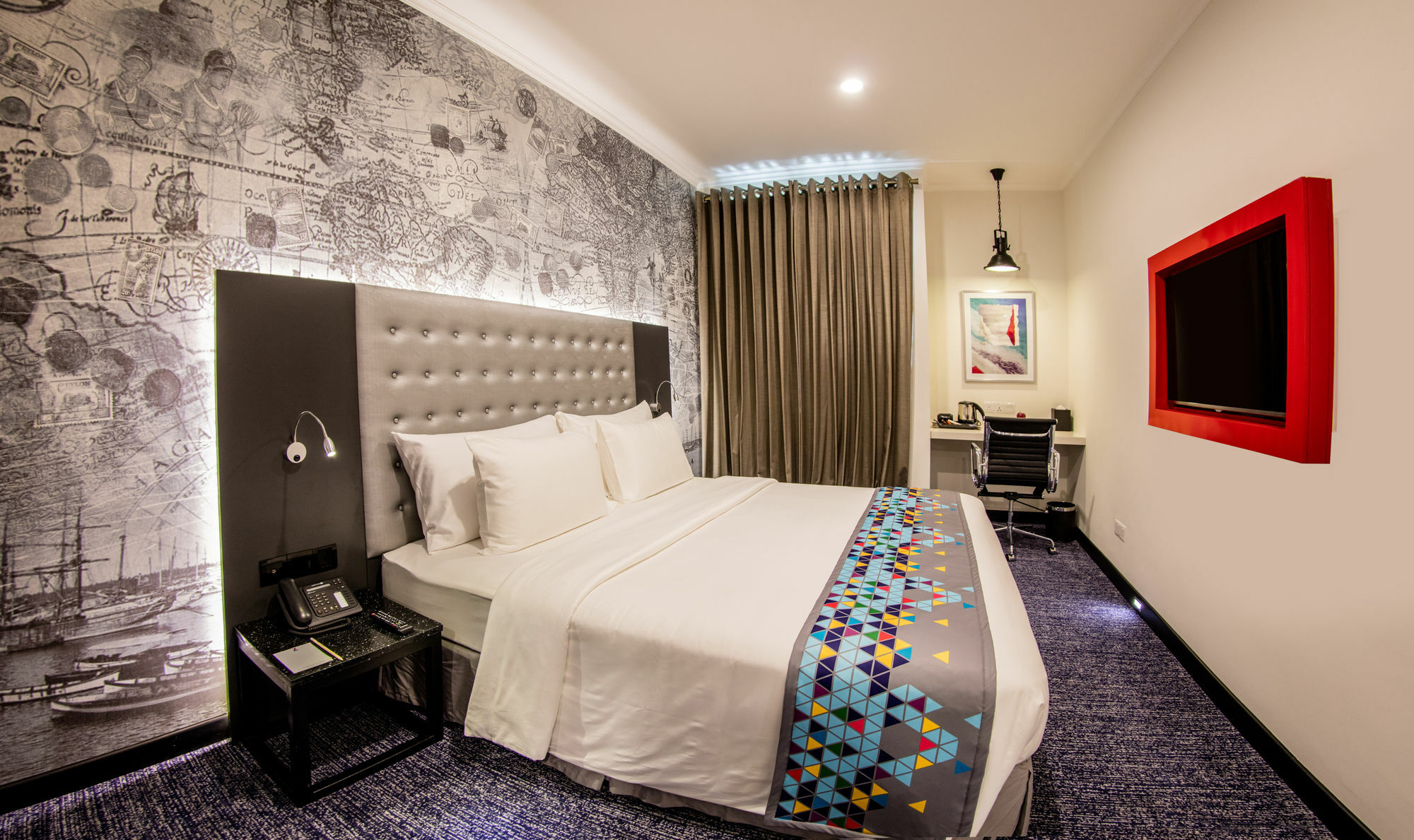 Fairway Colombo - Sri Lanka'S First Hotel With Robot Technology מראה חיצוני תמונה